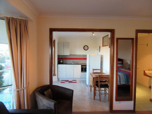 Sherwood View Accommodation image 18