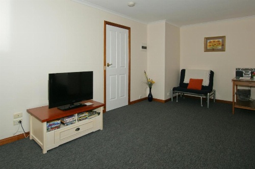 Sherwood View Accommodation image 5